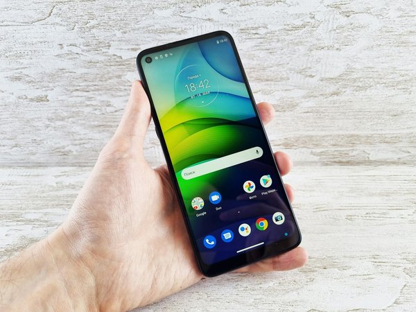 How does blockchain technology improve trust in UK marketing?